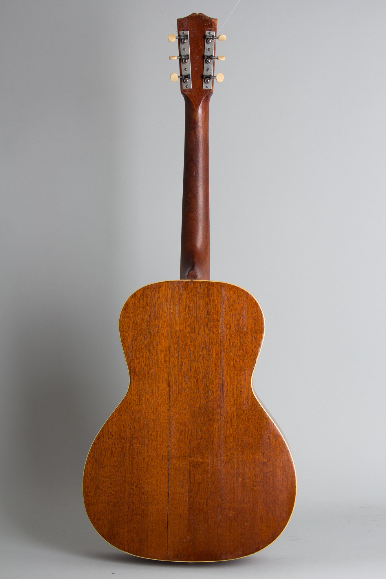 Gibson L-0 Flat Top Acoustic Guitar (1932)