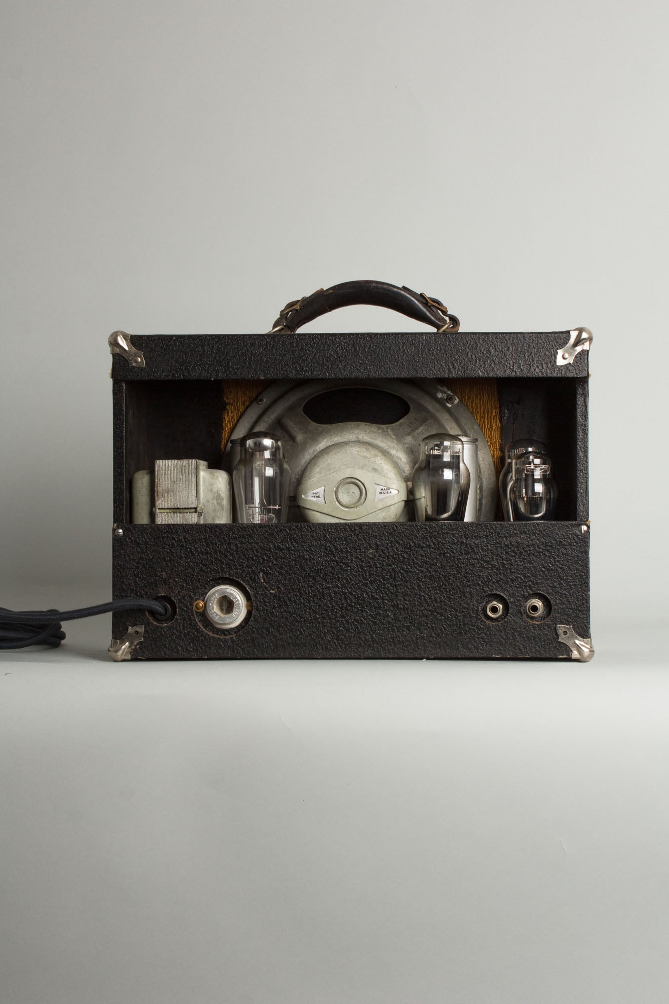 Rickenbacker Style 3 Small Combo Tube Amplifier (1935)