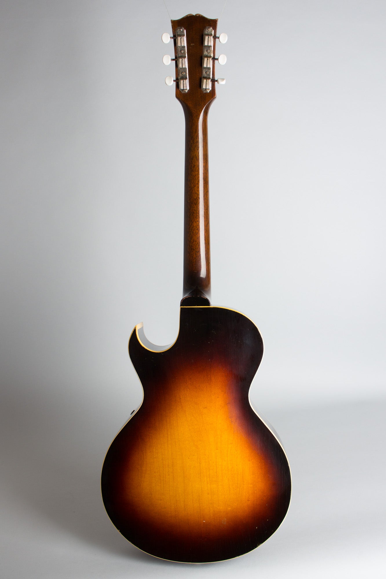 Gibson ES-140 3/4 Arch Top Hollow Body Electric Guitar (1953)