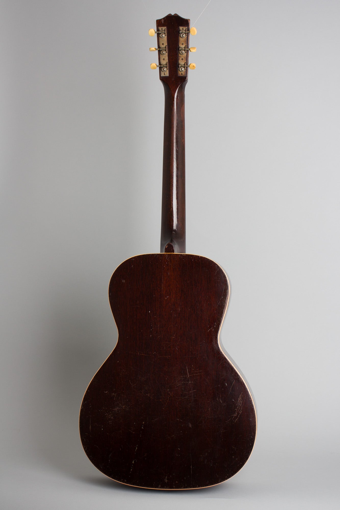 Gibson L-00 Flat Top Acoustic Guitar (1937)