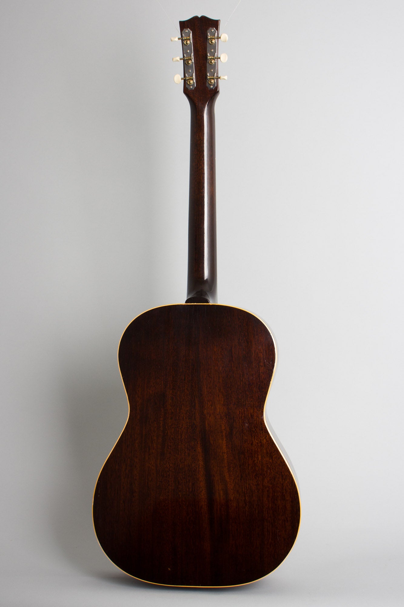 Gibson LG-2 Banner Flat Top Acoustic Guitar (1944)