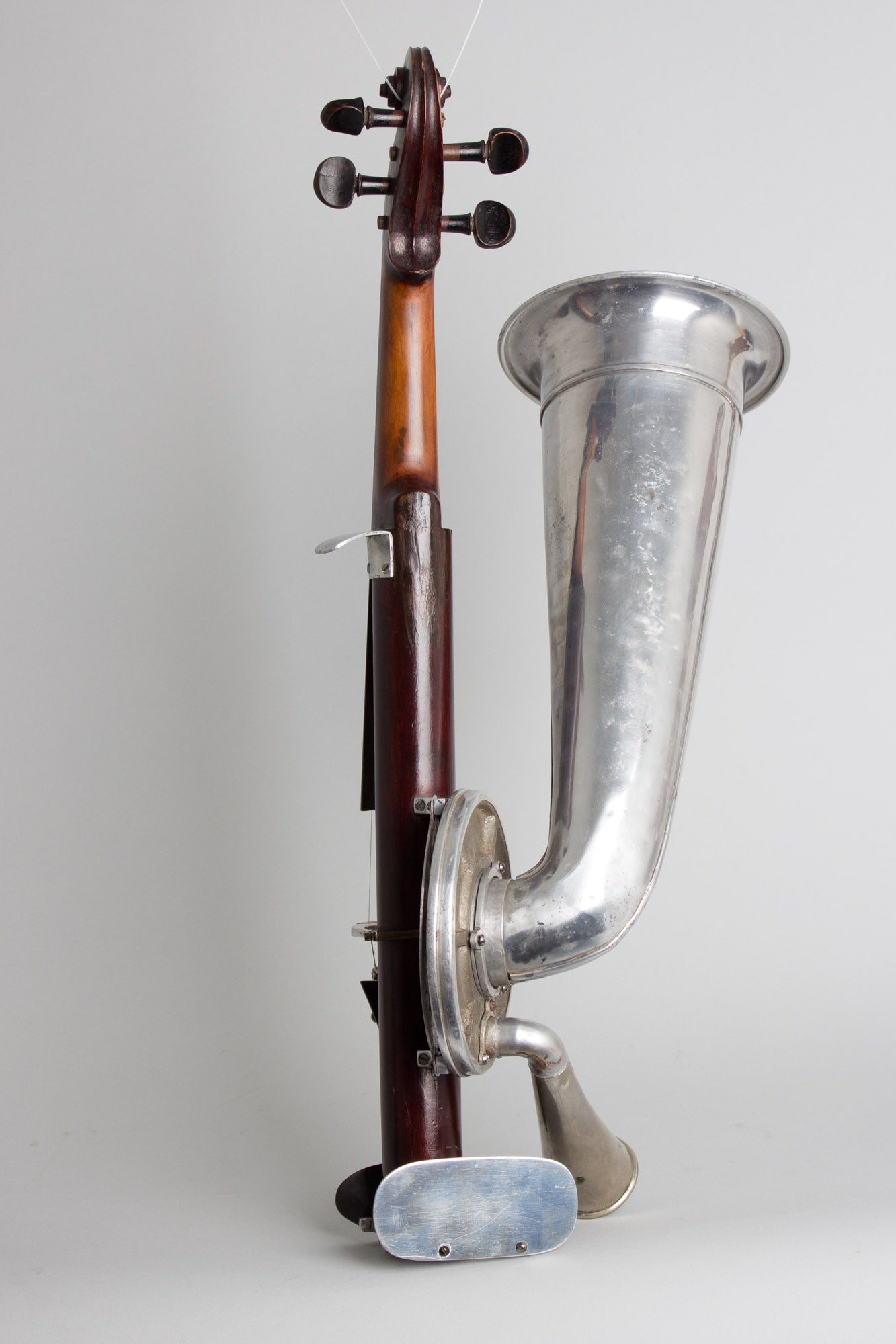 Unknown Resophonic Violin (1910)