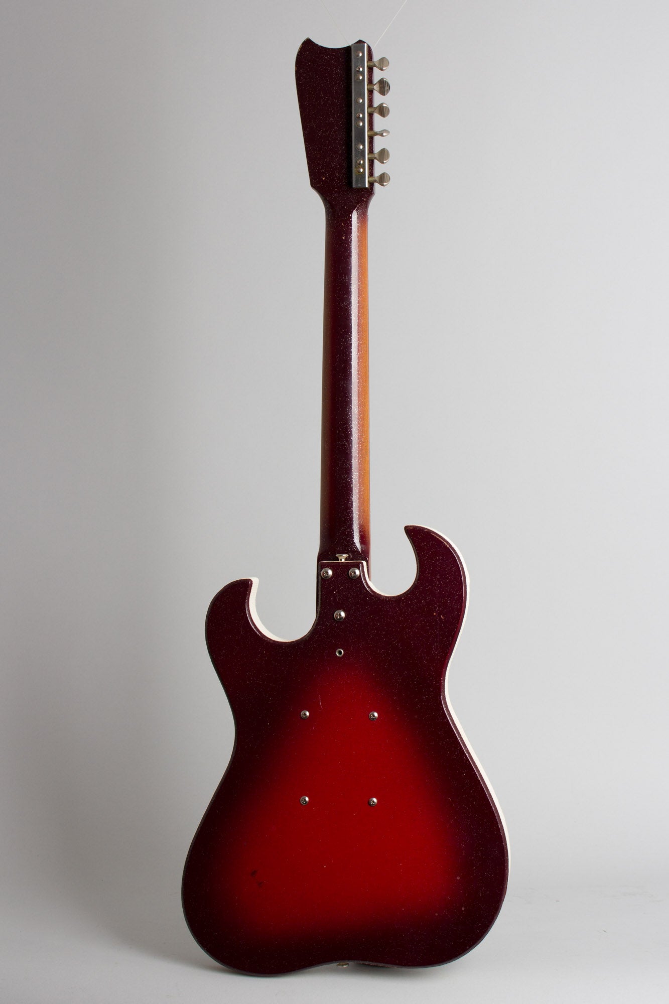 Danelectro Silvertone Model 1457 Amp-In-Case Semi-Hollow Body Electric Guitar (1965)