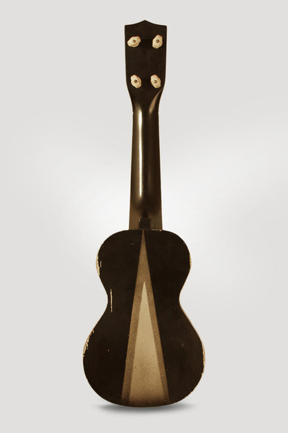 Harmony 'Pearlette Art Moderne' Soprano Ukulele (1930)