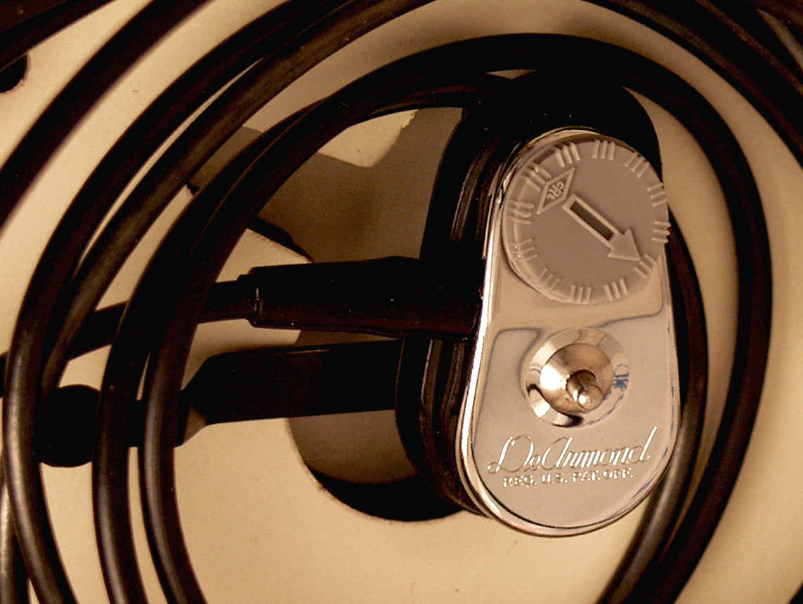 DeArmond Model 700 Violin Contact Pickup (1970's)