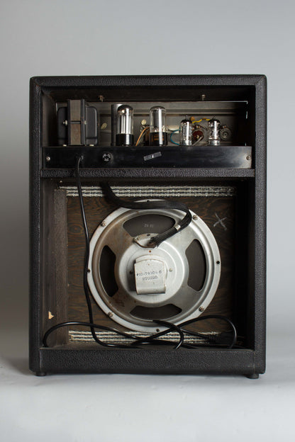 Supro Trojan Model S6616 Tube Amplifier (1966)