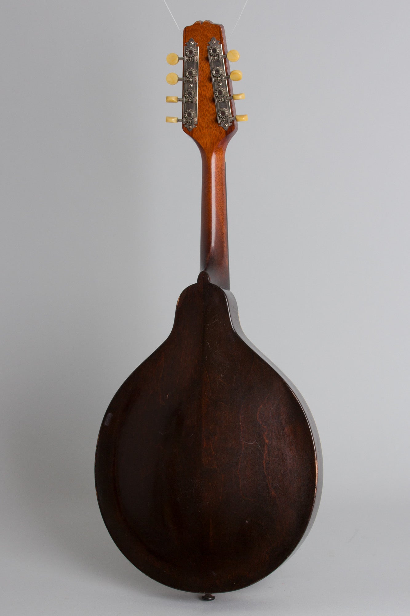 Gibson Style A-1 Snakehead Carved Top Mandolin (1925)