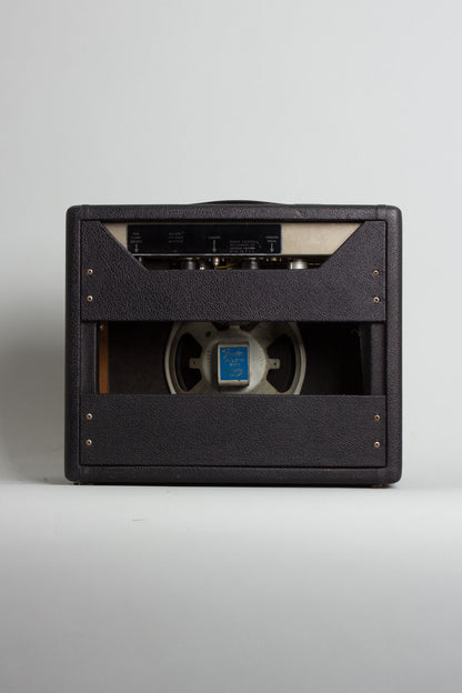 Fender Vibro-Champ AA-764 Small Combo Tube Amplifier (1965)