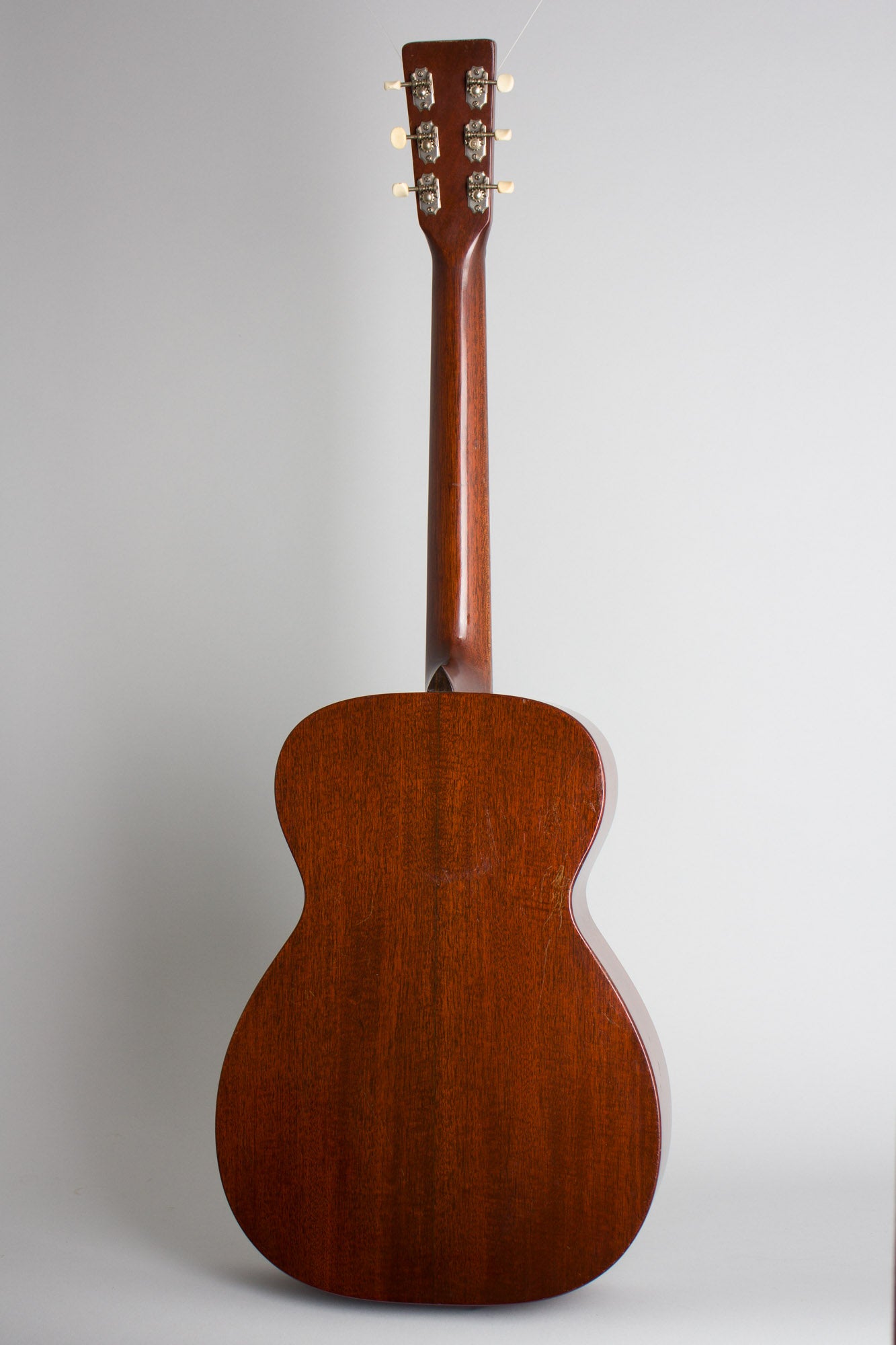 C. F. Martin 0-17 Flat Top Acoustic Guitar (1947)