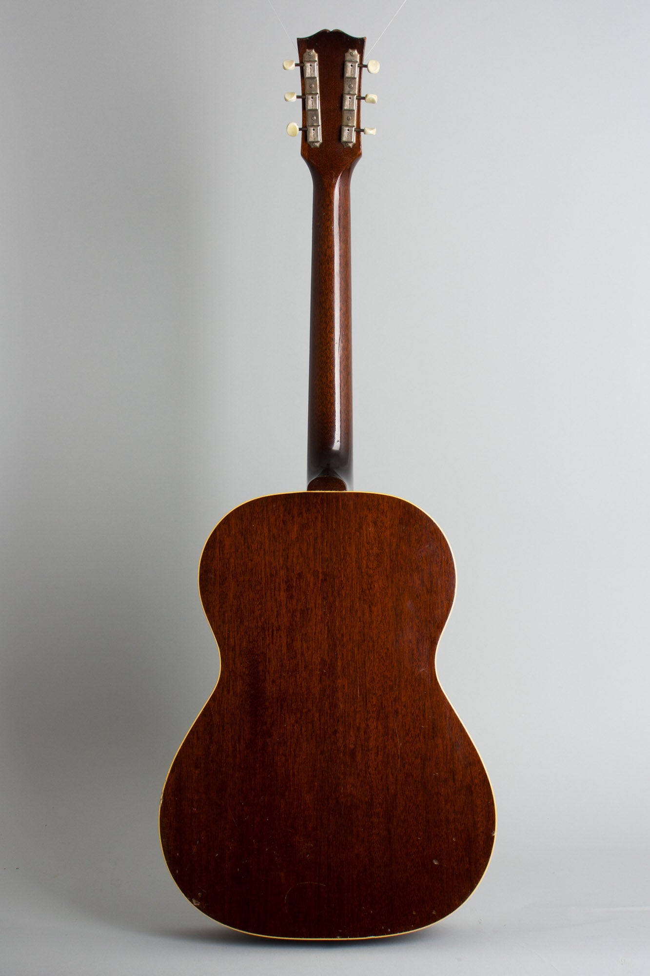 Gibson LG-1 Flat Top Acoustic Guitar (1958)
