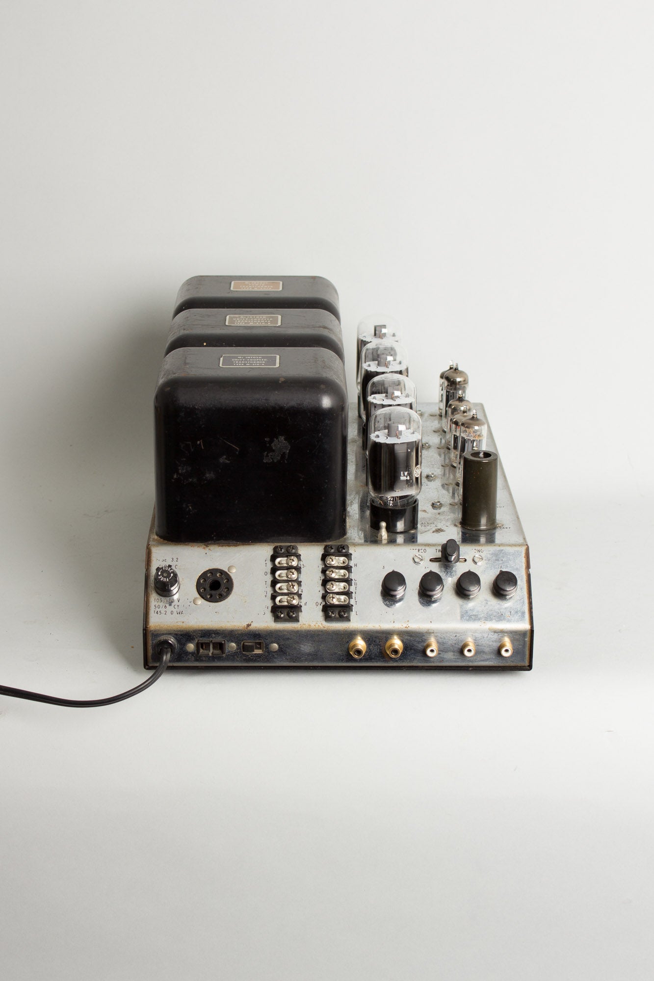 McIntosh MC-240 Stereo Tube Amplifier (1967)