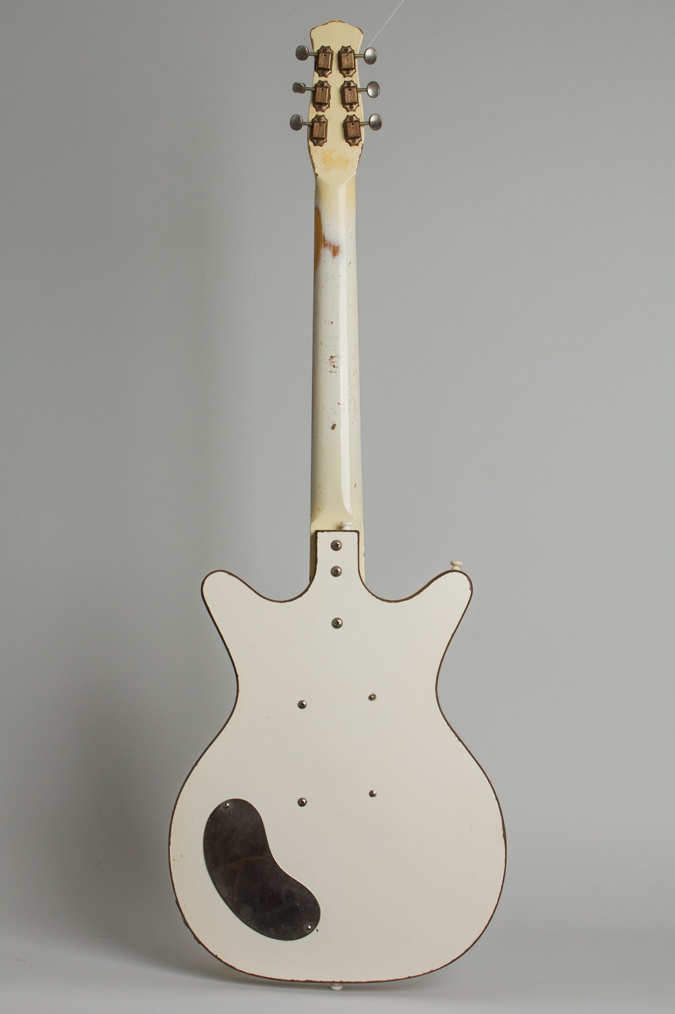 Danelectro Model 6026 Deluxe Semi-Hollow Body Electric Guitar (1958)