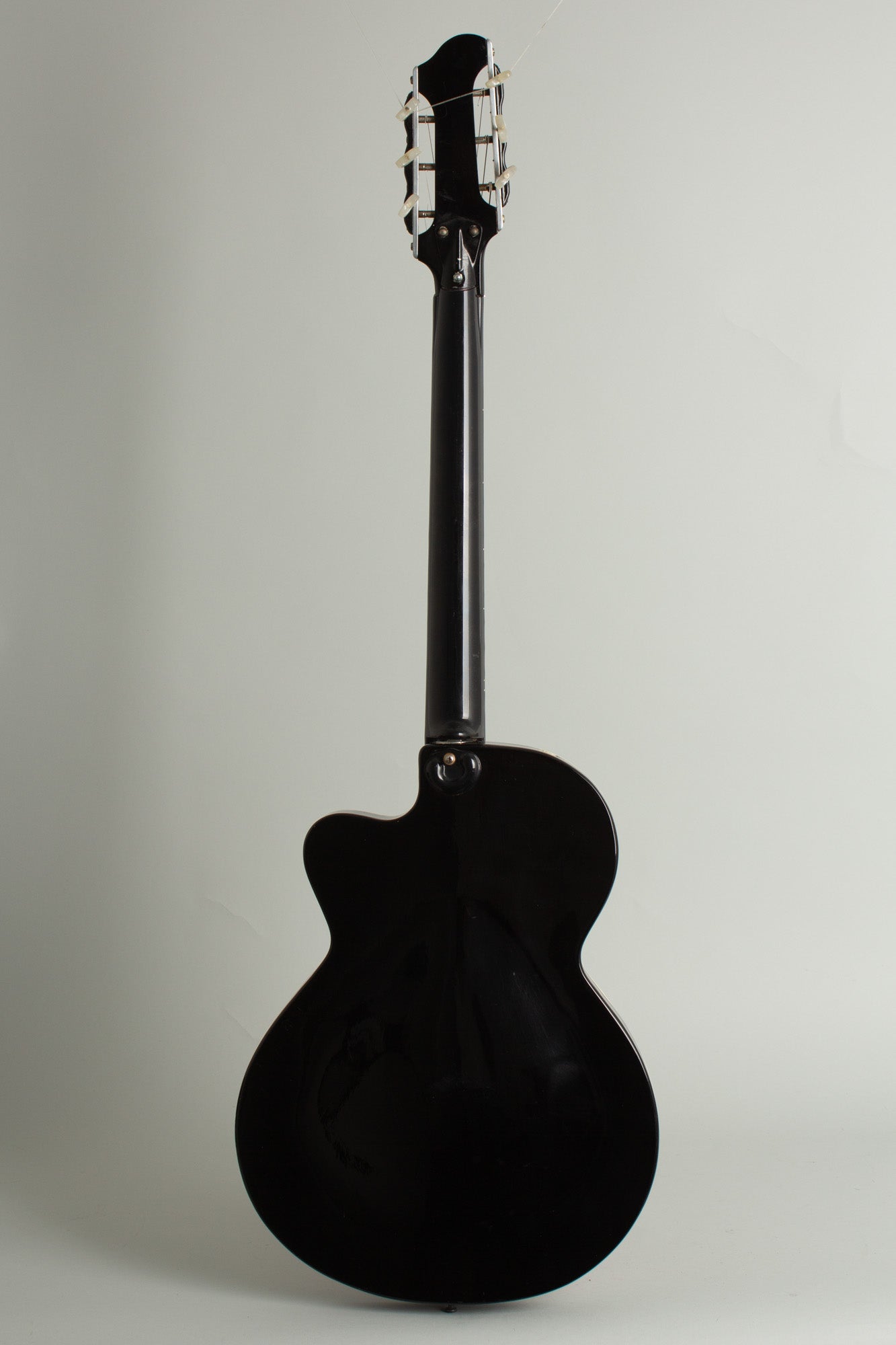 Wandre Soloist Semi-Hollow Body Electric Guitar (1964)
