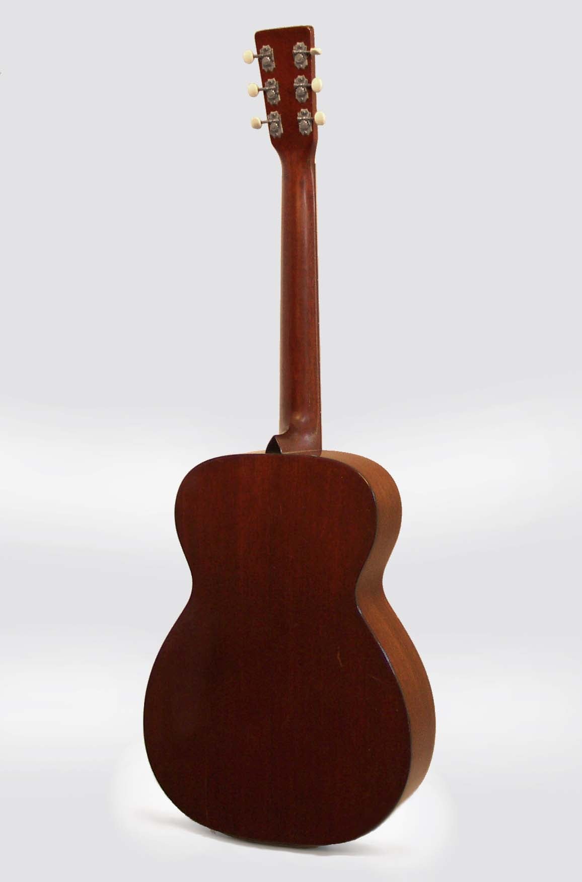 C. F. Martin 0-18 Flat Top Acoustic Guitar (1947)