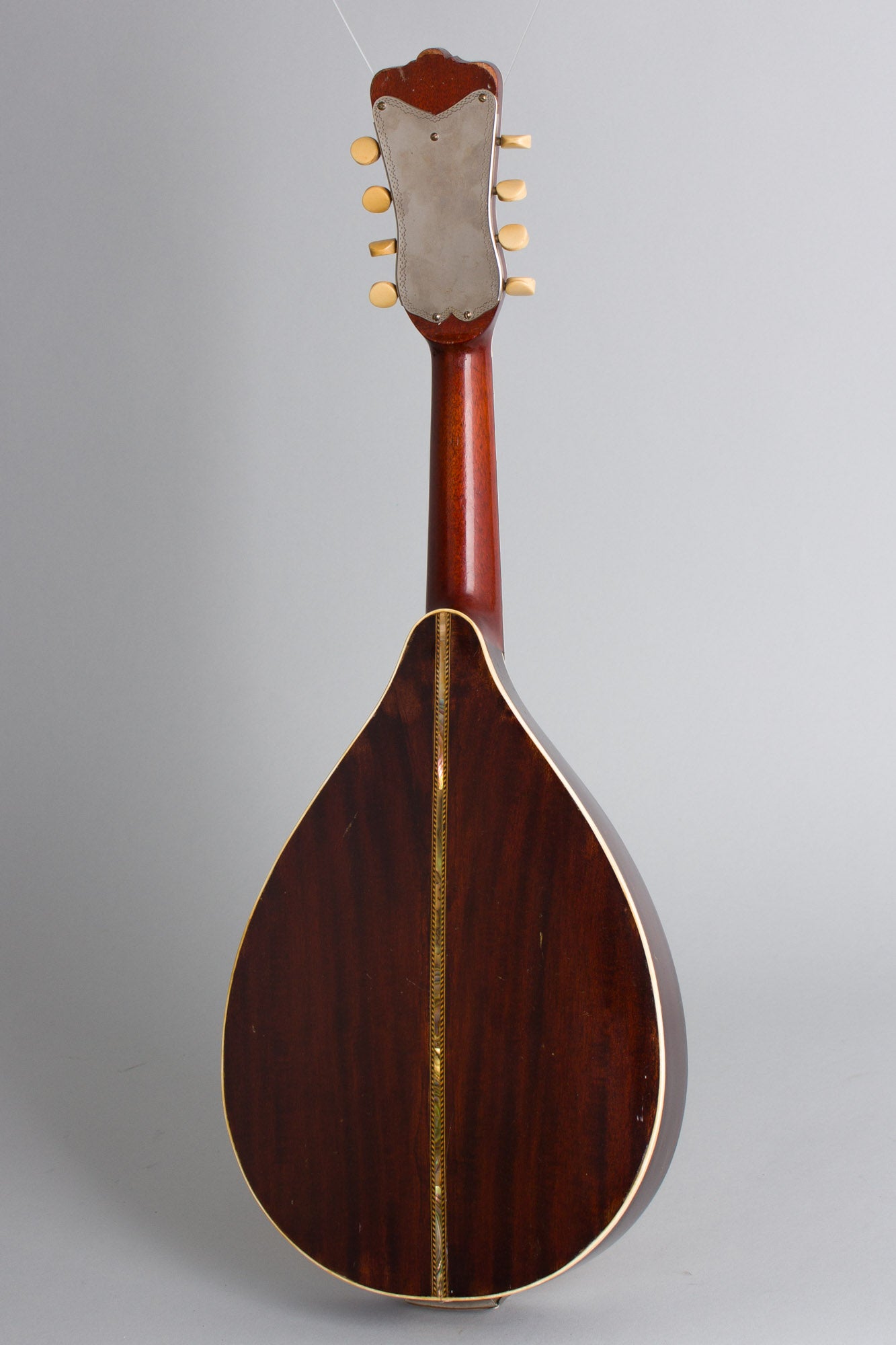 Harmony Leland Brilliantone Flat Back, Bent Top Mandolin (1918)