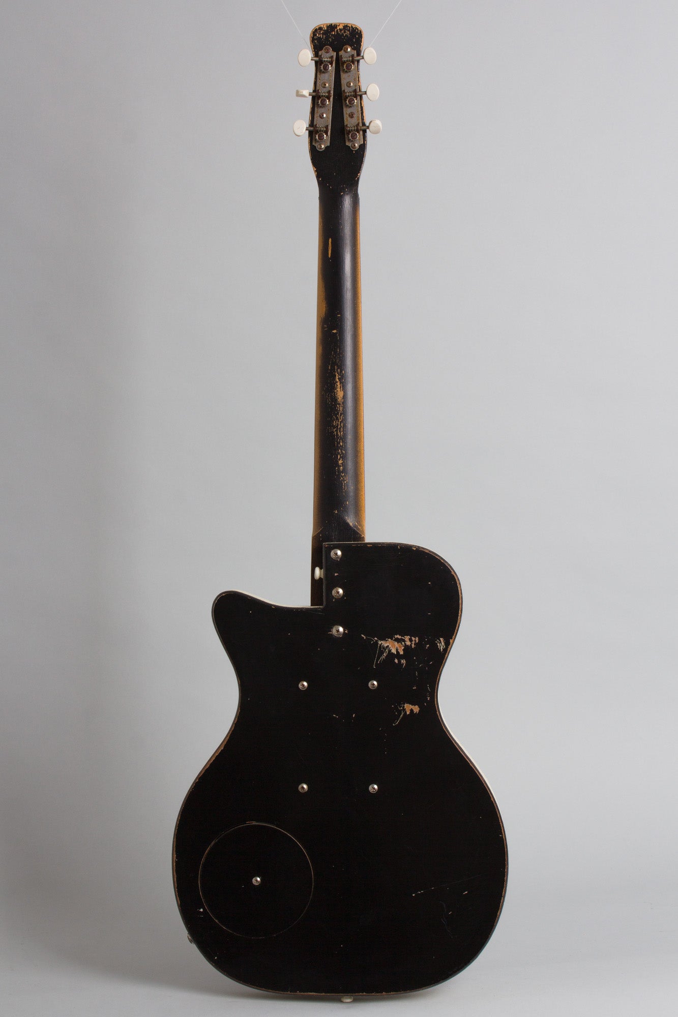 Danelectro Silvertone Model 1303L Solid Body Electric Guitar (1958)