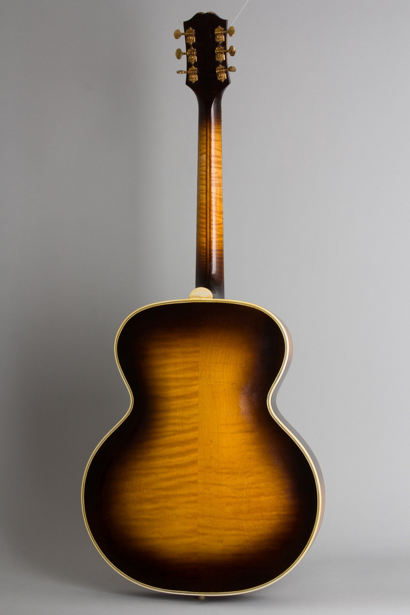 Epiphone DeLuxe Arch Top Acoustic Guitar (1940)
