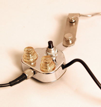 DeArmond Rhythm Chief Archtop Guitar Magnetic Pickup (1960's)