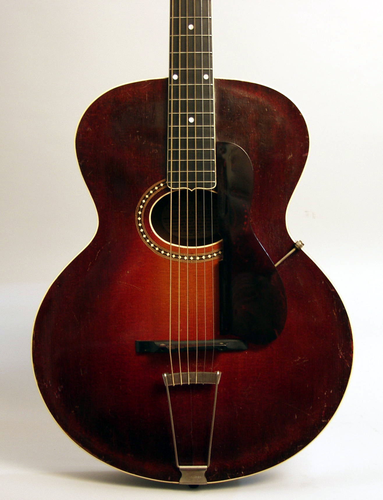 Gibson L-4 Arch Top Acoustic Guitar (1927)