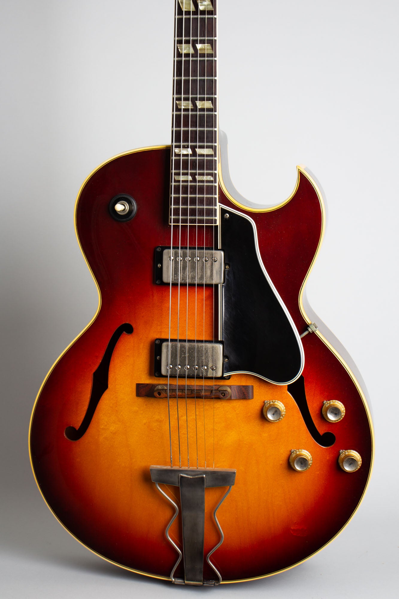 Gibson ES-175D Arch Top Hollow Body Electric Guitar (1965)
