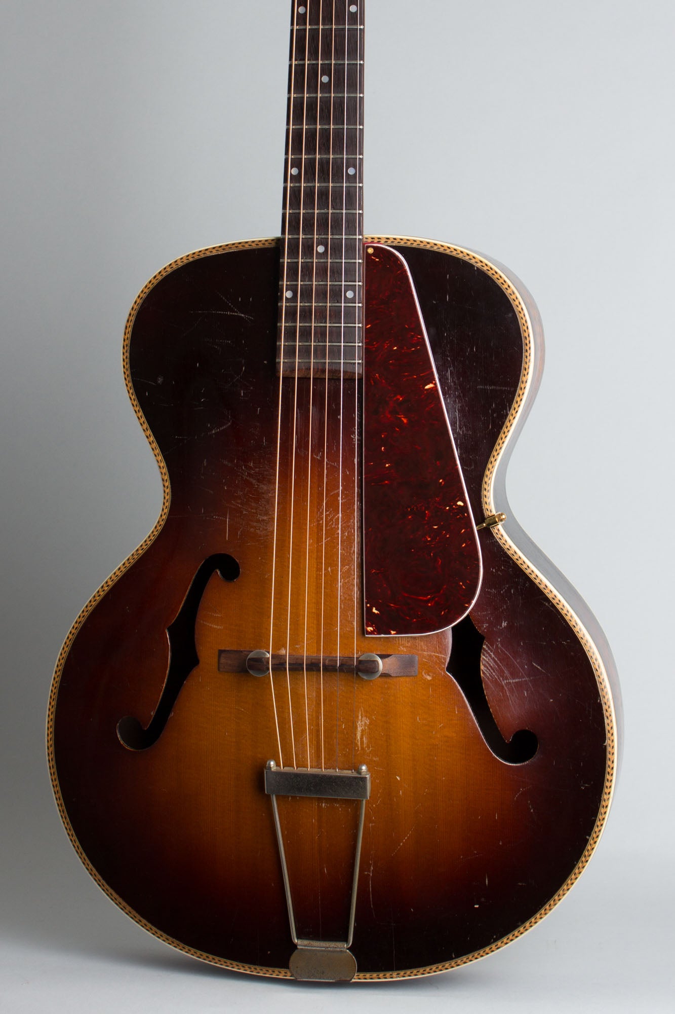 Harmony Sonata Professional Arch Top Acoustic Guitar (1940)