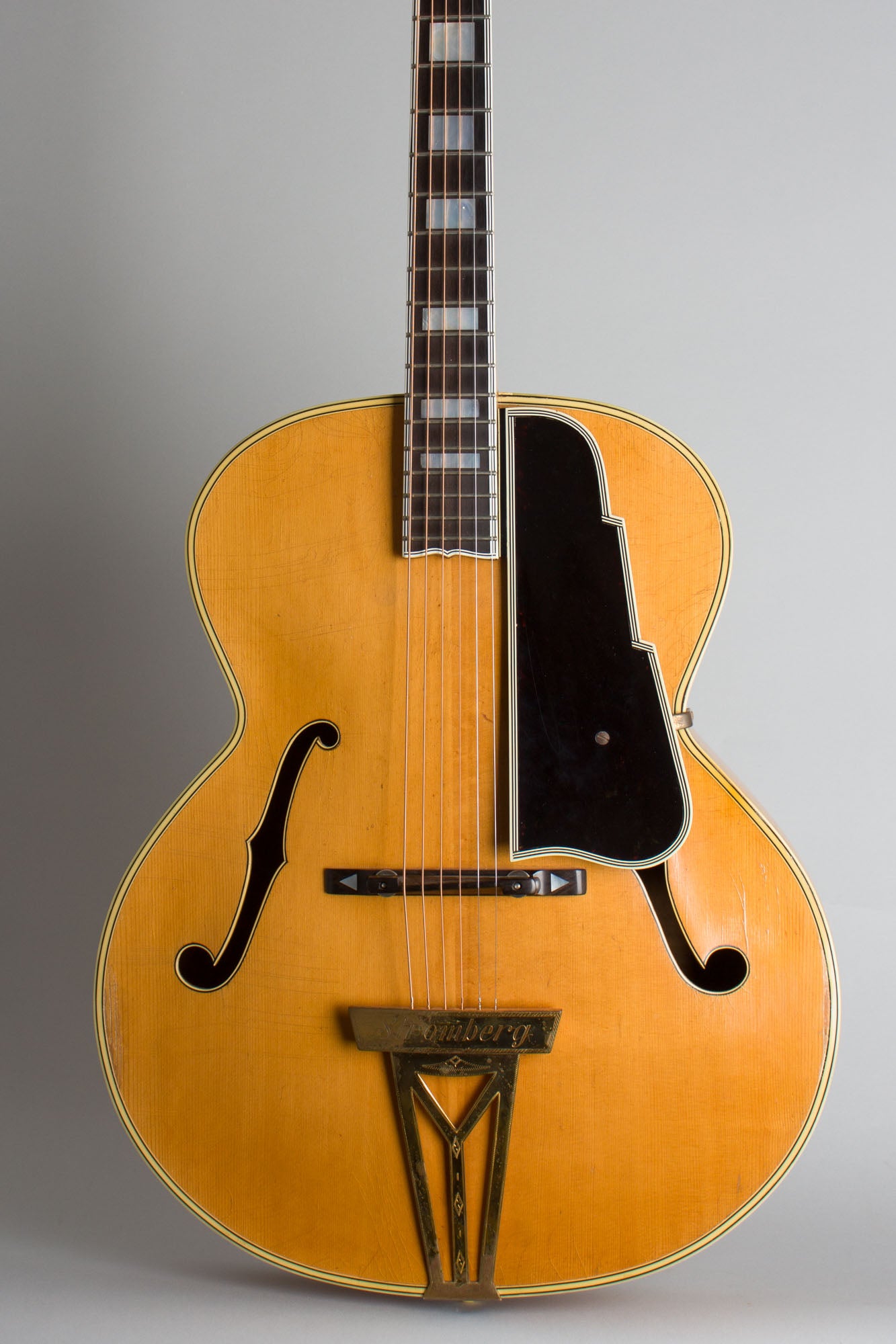 Stromberg Deluxe Arch Top Acoustic Guitar (1940)