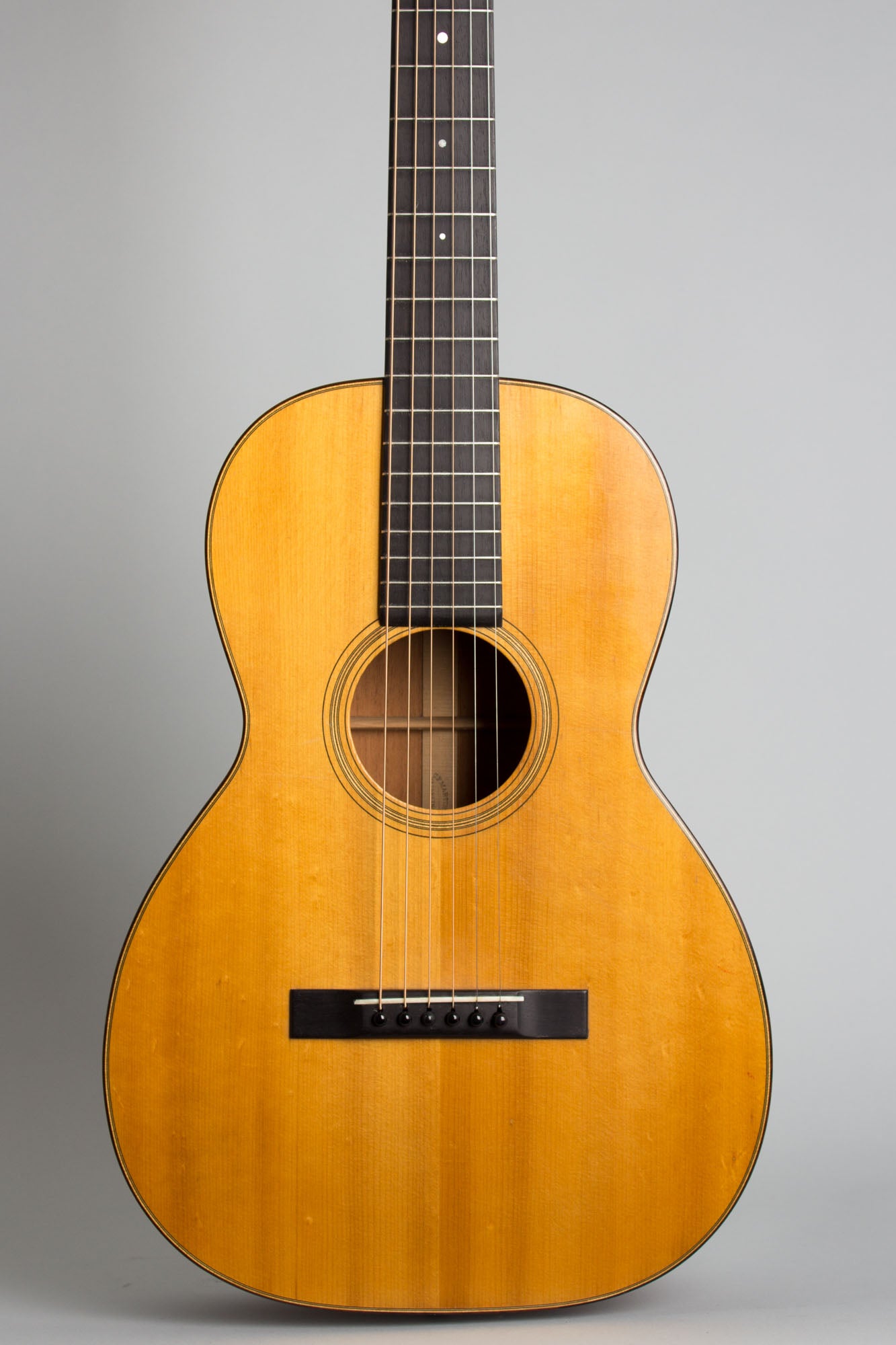 C. F. Martin 0-18 Flat Top Acoustic Guitar (1929)