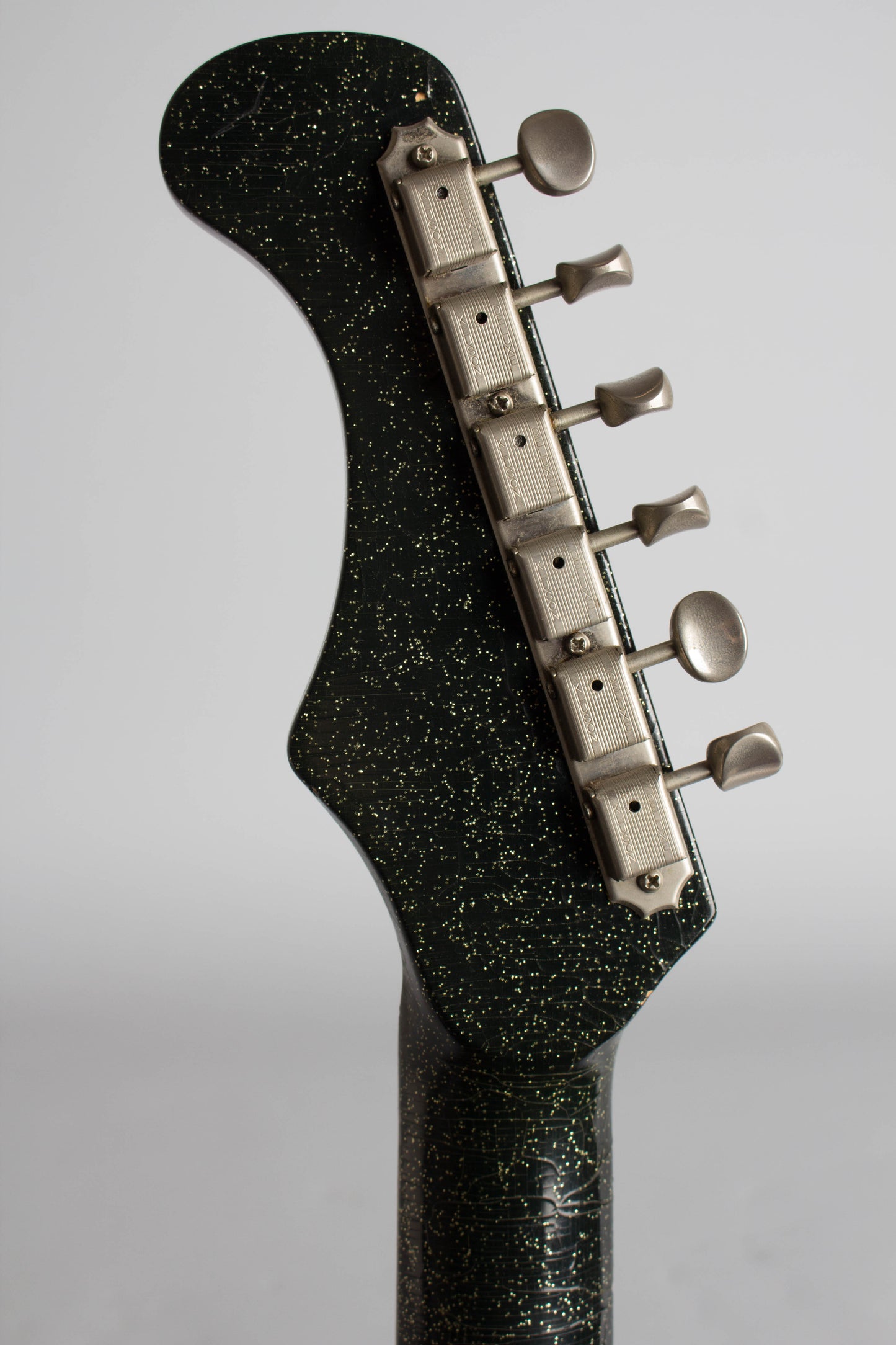 Magnatone Typhoon X-20 Solid Body Electric Guitar (1965)