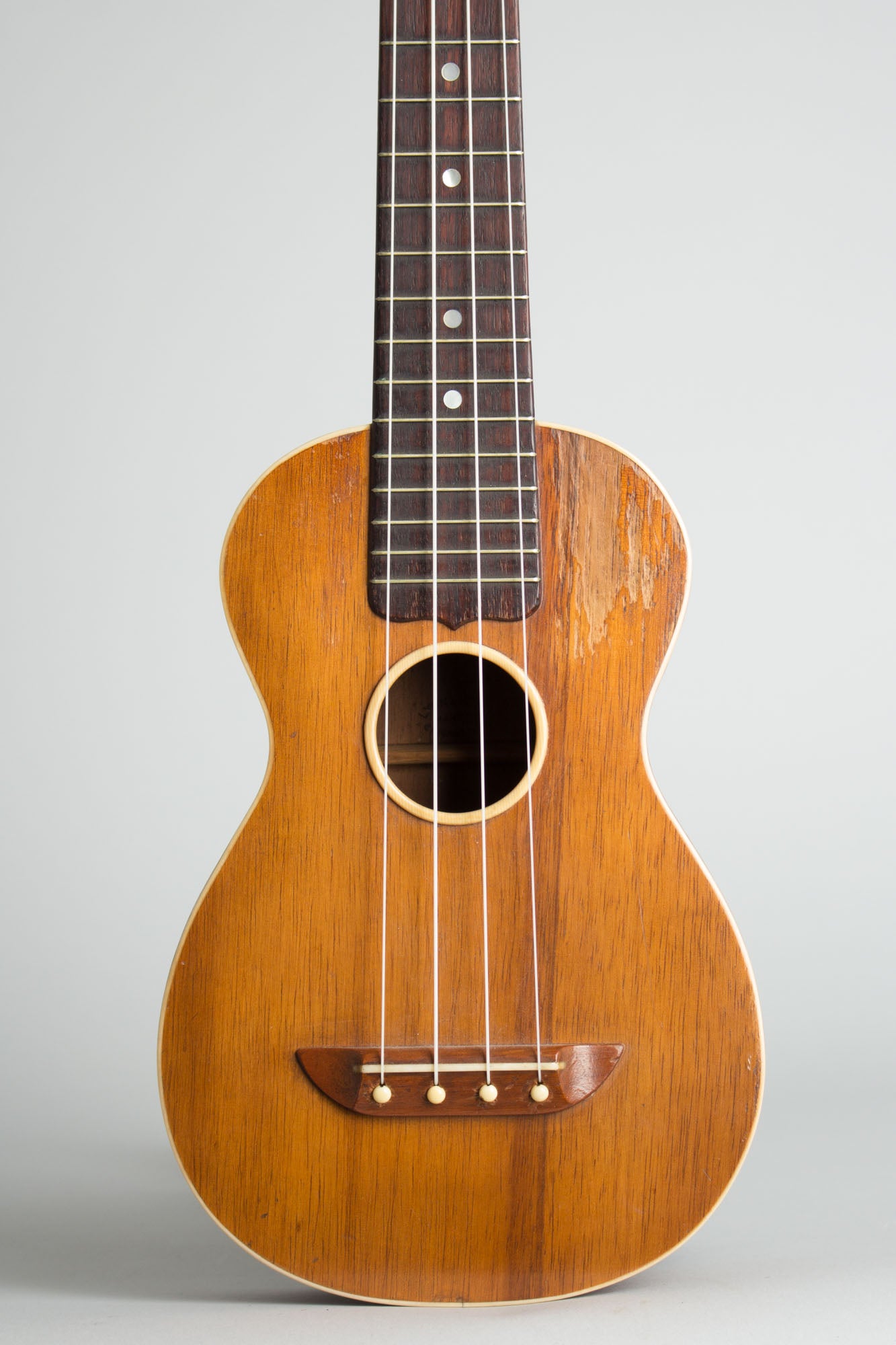 Washburn Style U-C Soprano Ukulele (1924)