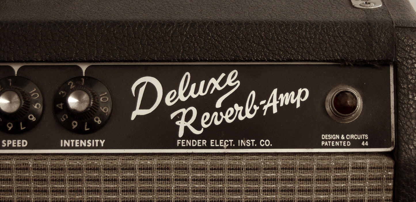Fender Deluxe Reverb-Amp Tube Amplifier (1964)