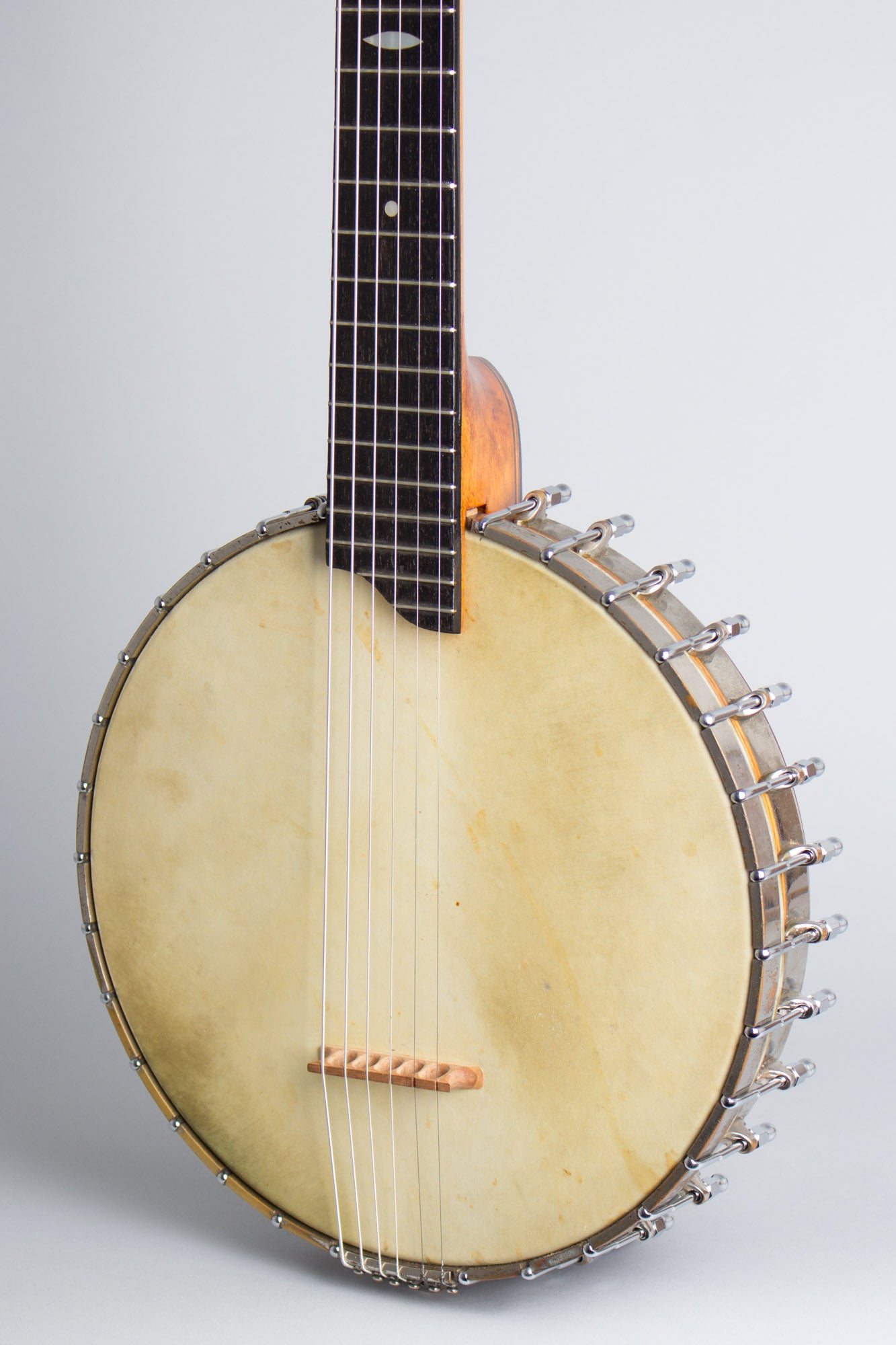 Vega Whyte Laydie Guitar Banjo (1923)