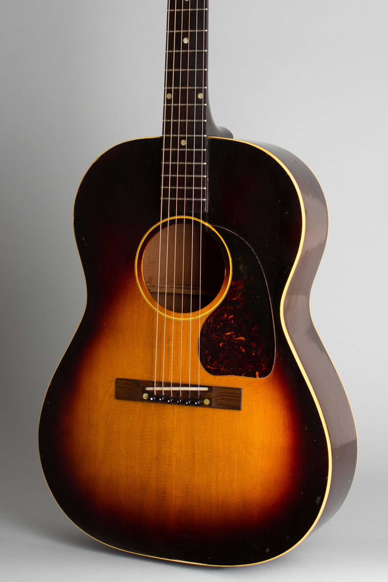 Gibson LG-1 Flat Top Acoustic Guitar (1955)