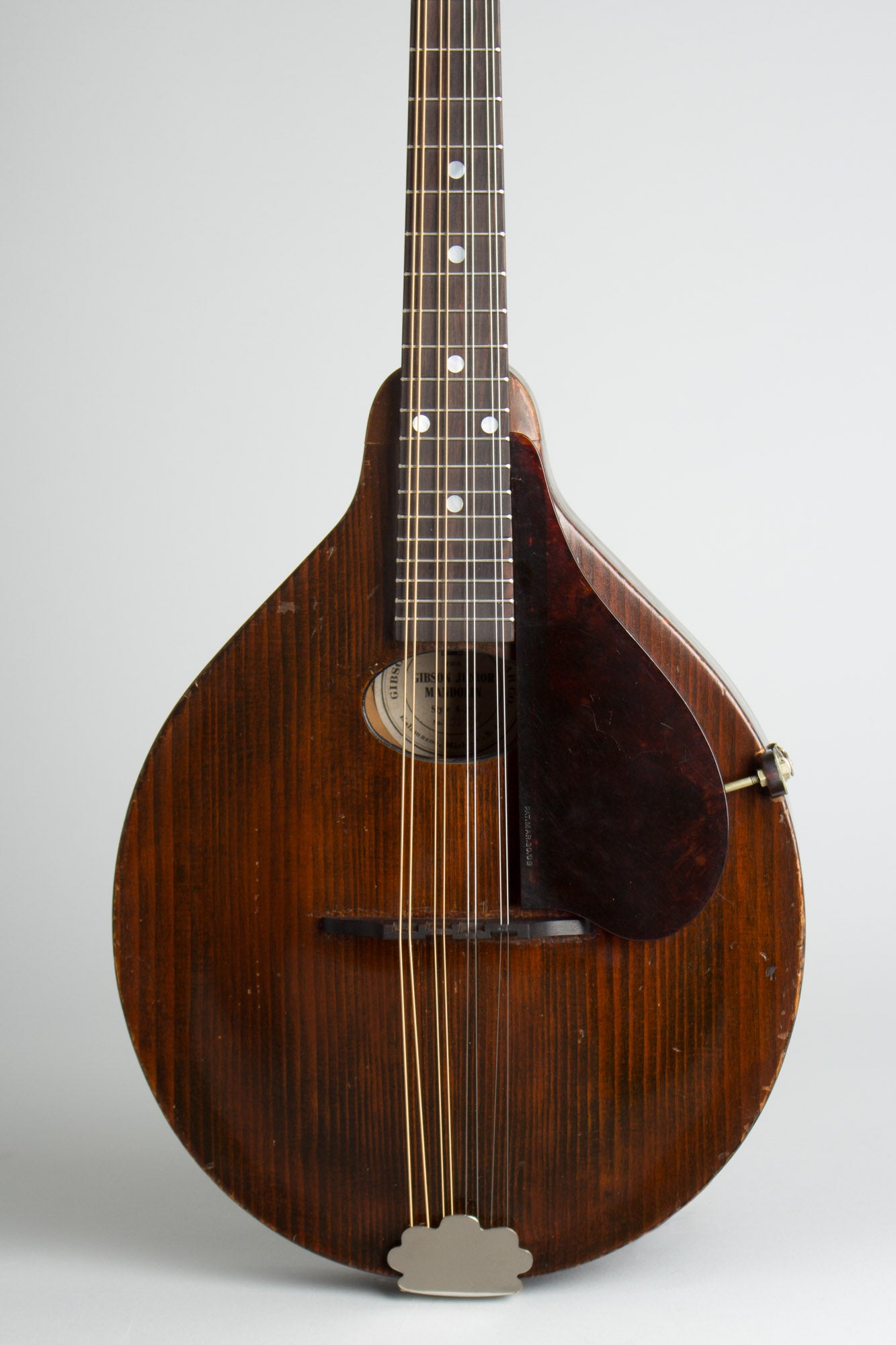 Gibson A-Junior Carved Top Mandolin (1921)