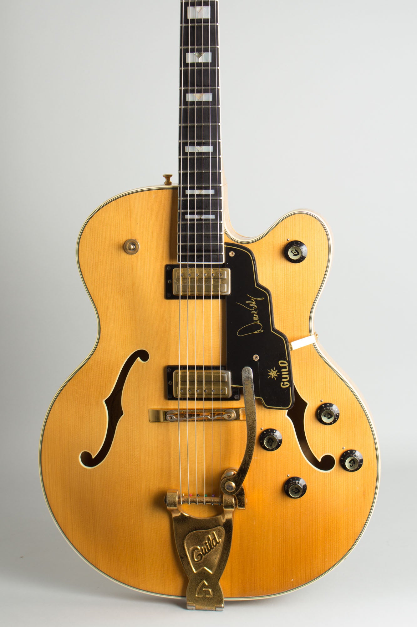 Guild Duane Eddy DE-500 Thinline Hollow Body Electric Guitar (1967)