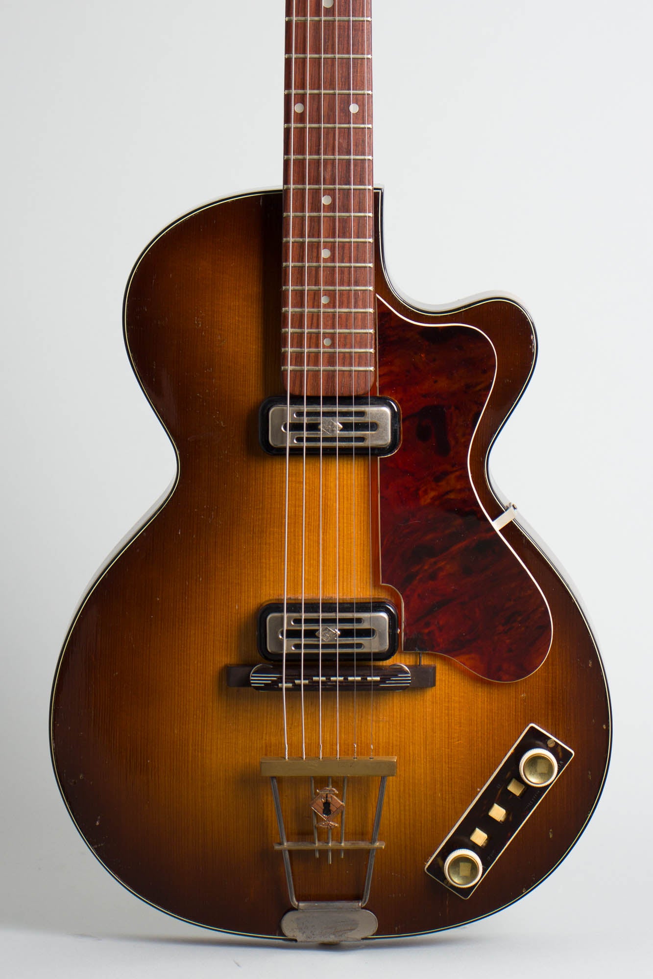 Hofner Club 50 Arch Top Hollow Body Electric Guitar (1960)