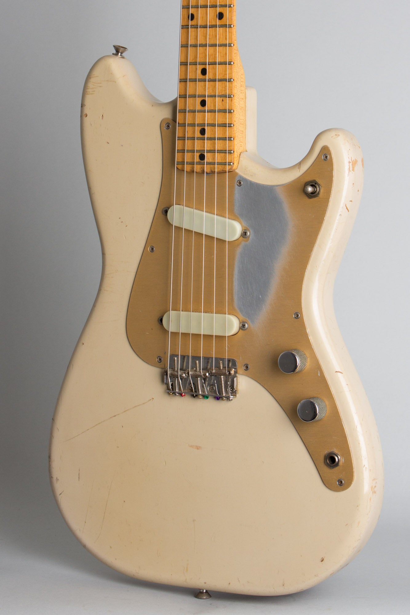 Fender Duo-Sonic Solid Body Electric Guitar (1958)