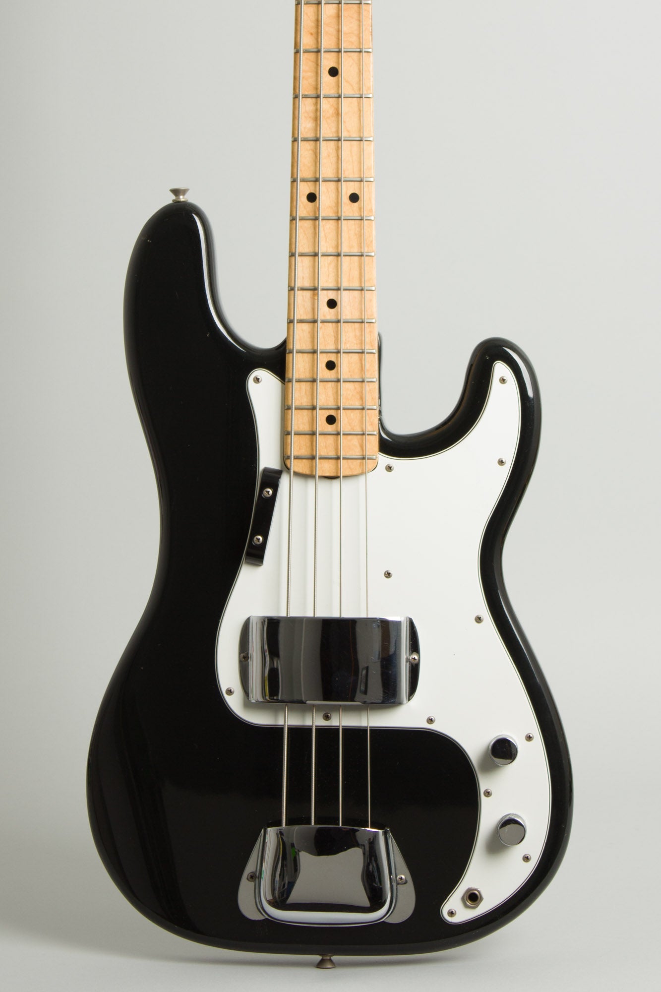 Fender Precision Bass Solid Body Electric Bass Guitar (1975)