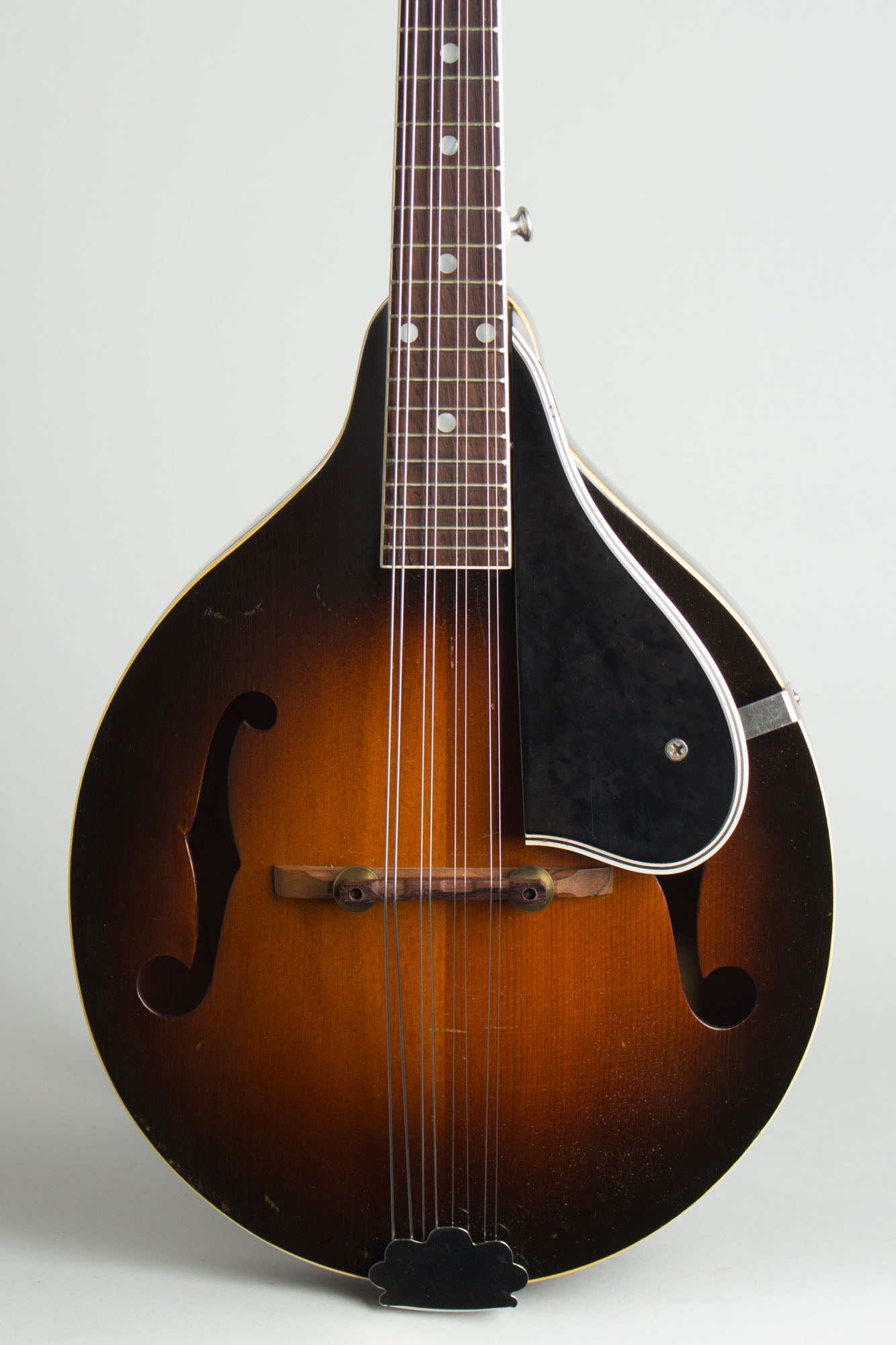 Gibson A-50 Carved Top Mandolin (1950)