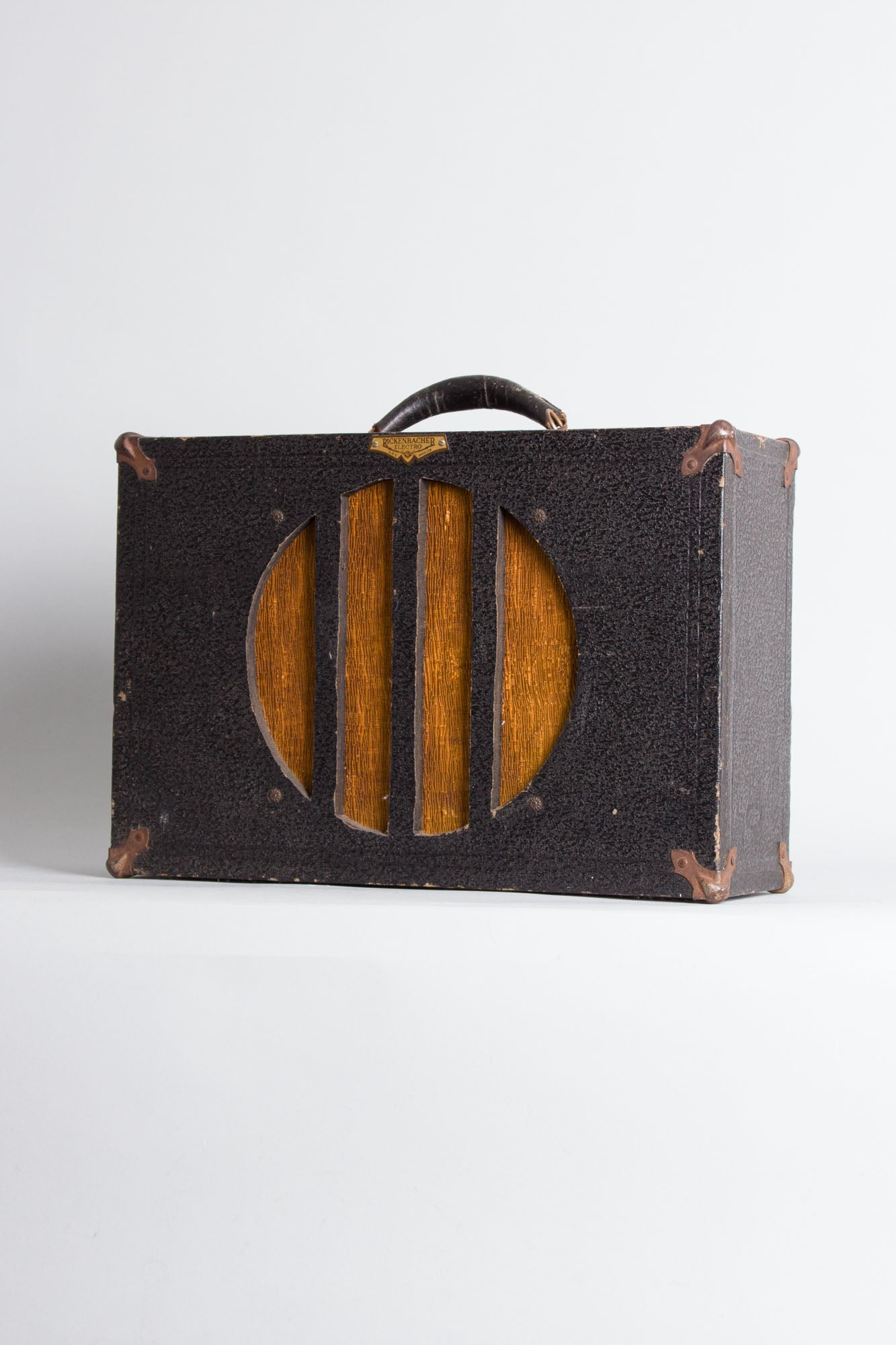 Rickenbacker Tube Amplifier (1934-5)