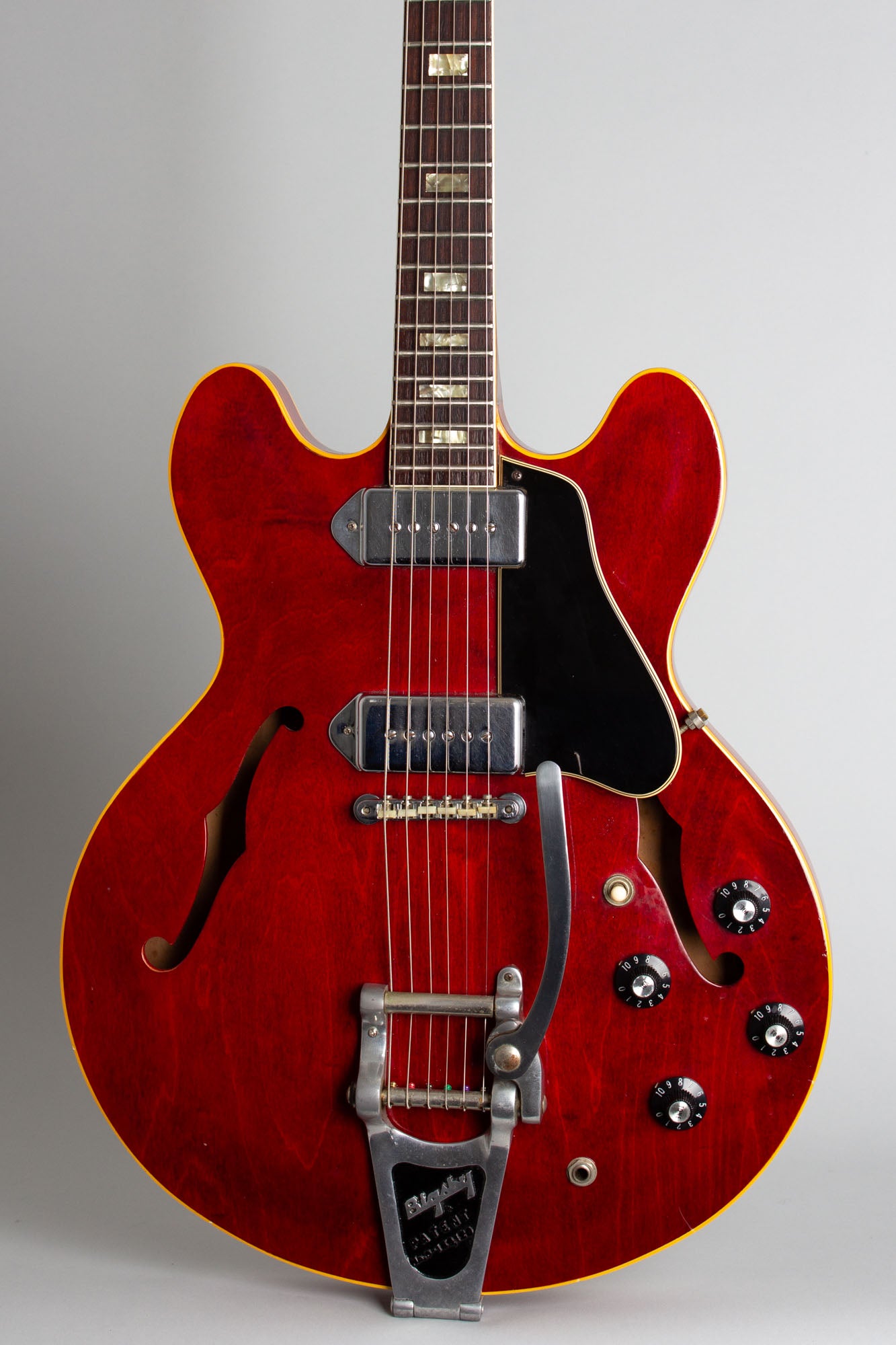 Gibson ES-330TDC Thinline Hollow Body Electric Guitar (1969)