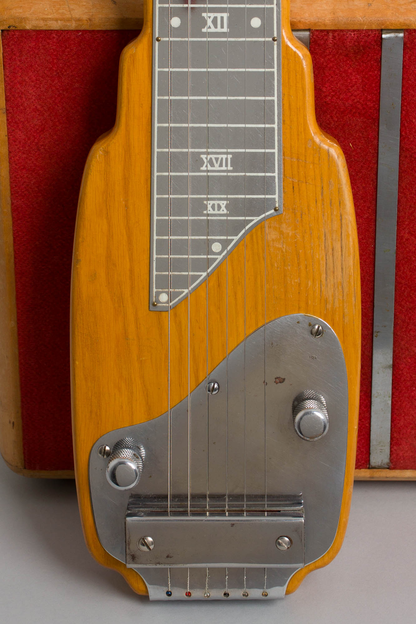 Fender Model 26 Deluxe Lap Steel Electric with Matching Amplifier Guitar (1946)