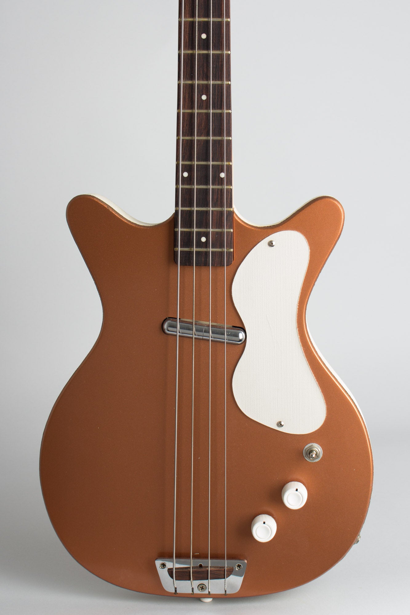 Danelectro Shorthorn Standard Model 3412 Electric Bass Guitar (1960)