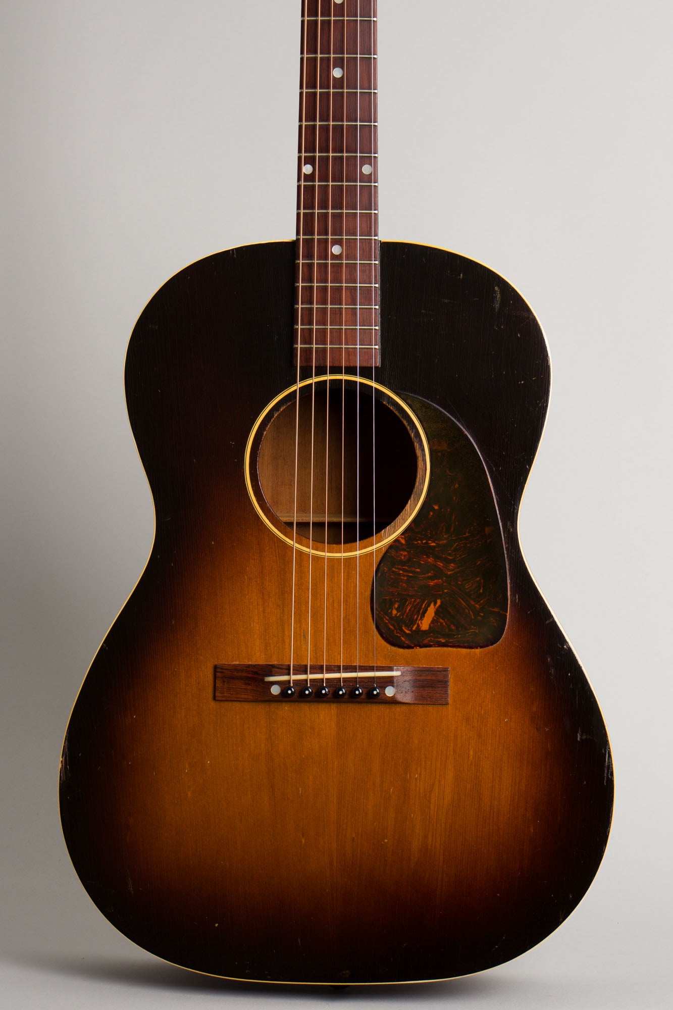 Gibson LG-1 Flat Top Acoustic Guitar (1950)