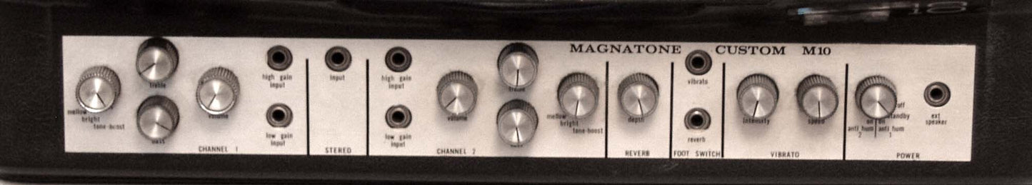 Magnatone Custom M-10-A Tube Amplifier (1965)