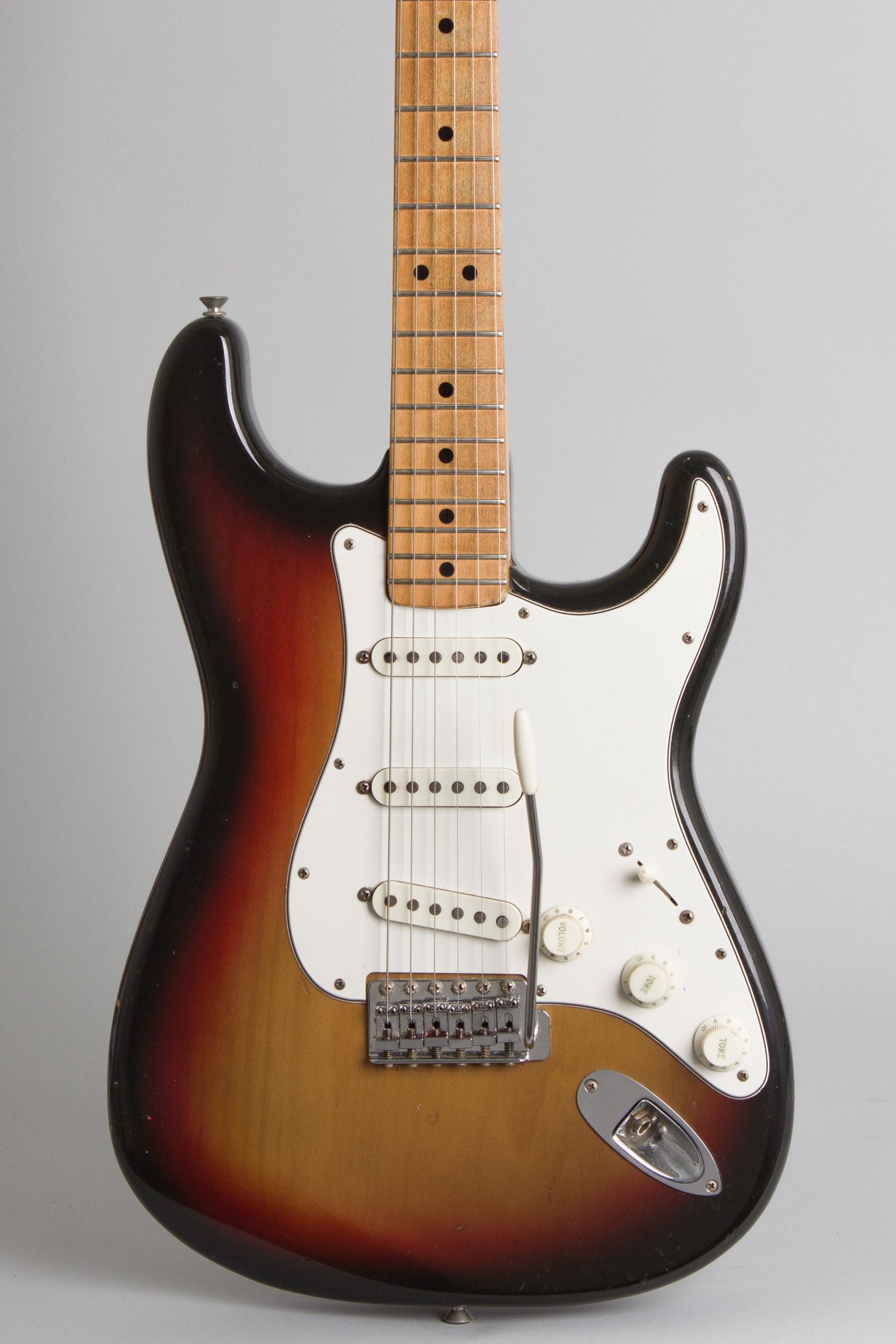 Fender Stratocaster Solid Body Electric Guitar (1975)