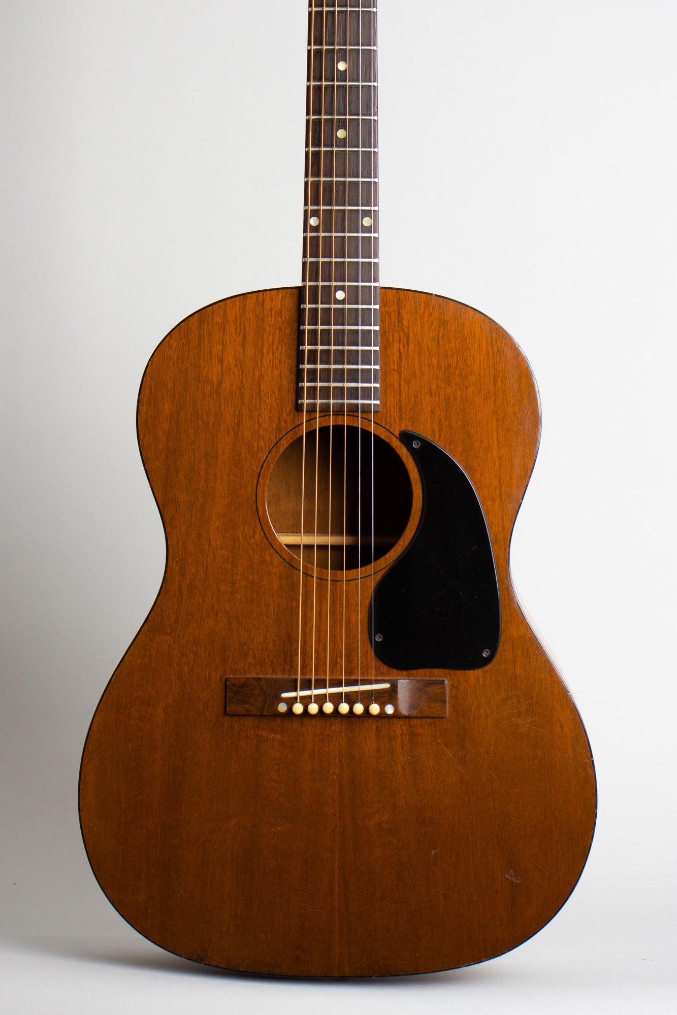 Gibson LG-0 Flat Top Acoustic Guitar (1962)