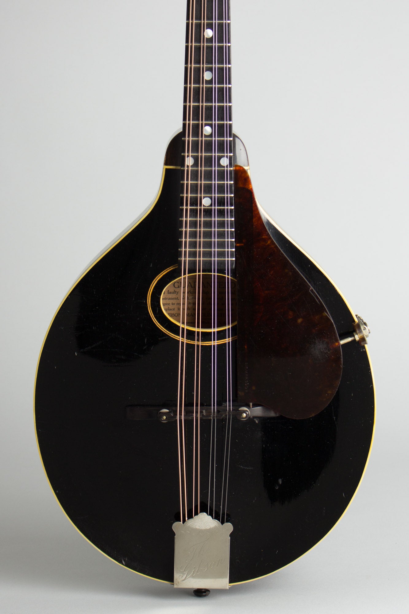 Gibson Style A-1 Snakehead Carved Top Mandolin (1924)