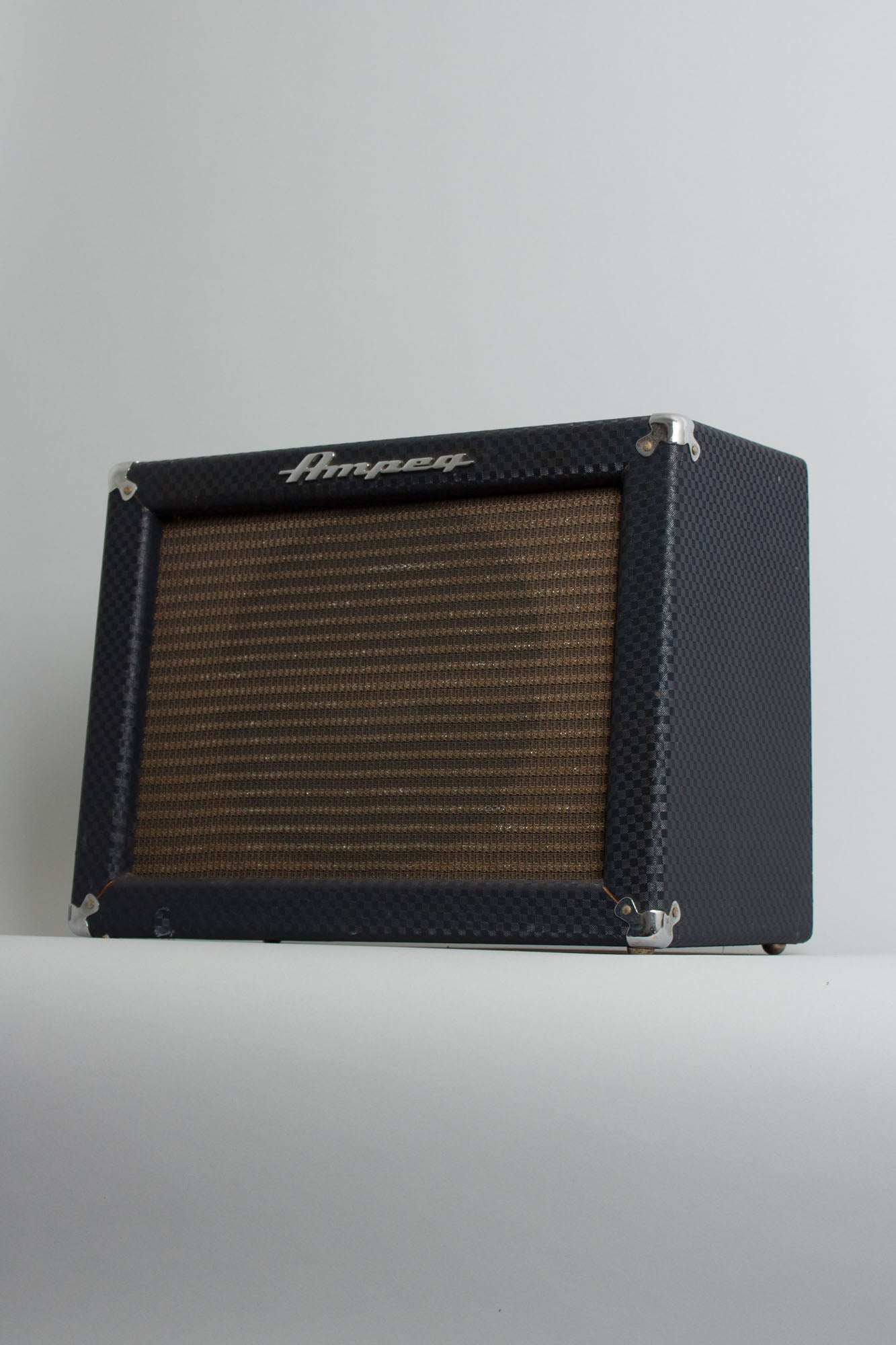 Ampeg Jet Model J-12-D Tube Amplifier (1966)
