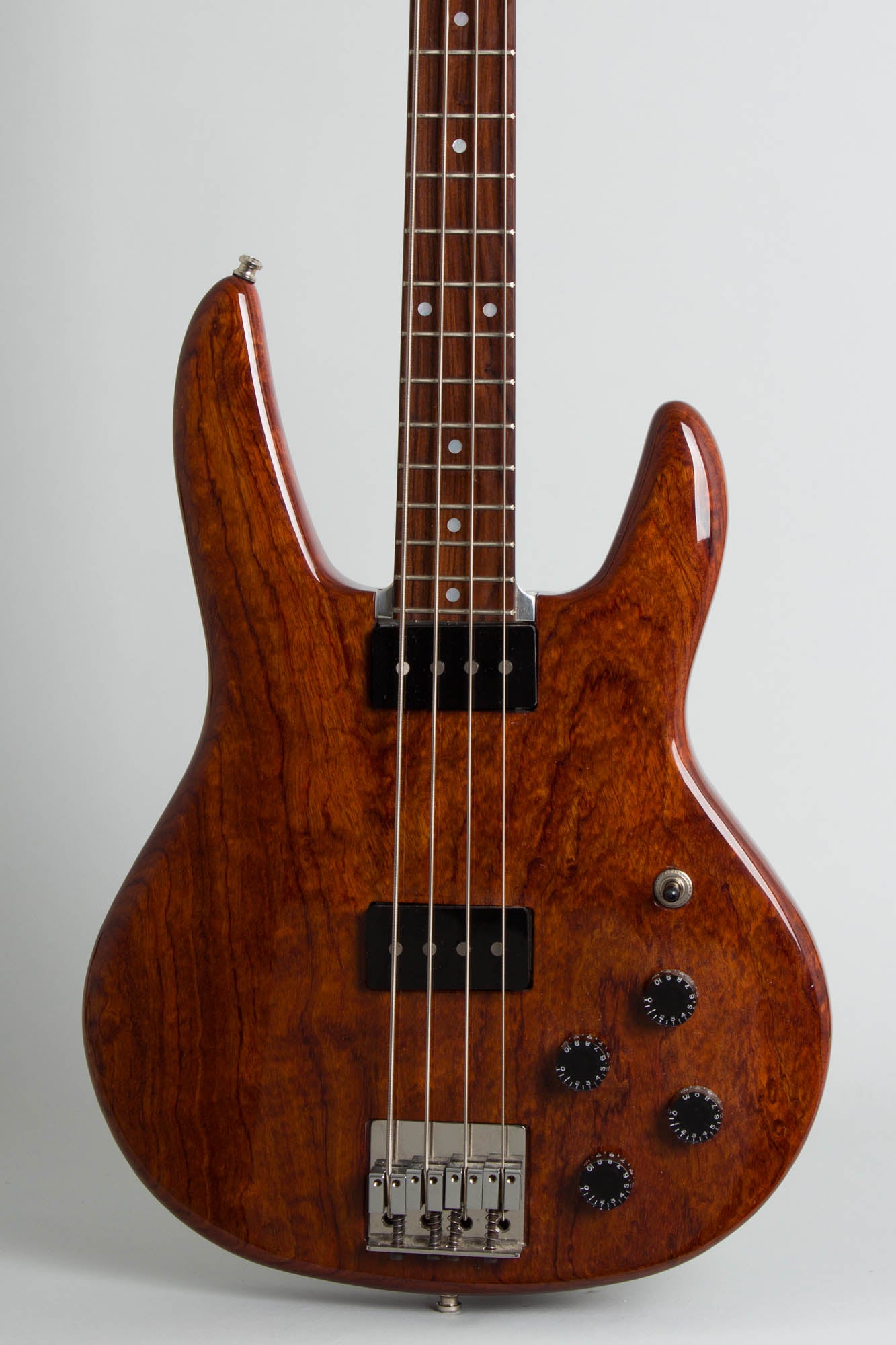 Travis Bean Designs TB2000 Bill Wyman Solid Body Electric Bass Guitar (2016)