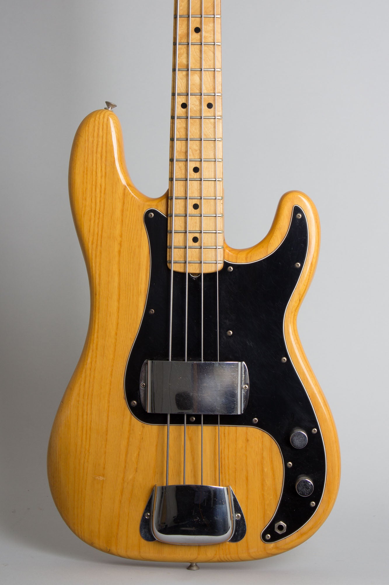 Fender Precision Bass Solid Body Electric Bass Guitar (1977)